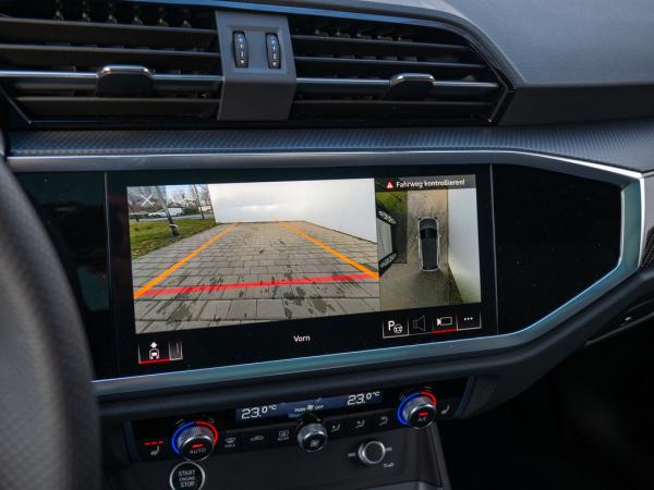 Audi Q3 S line 40 TFSI quattro