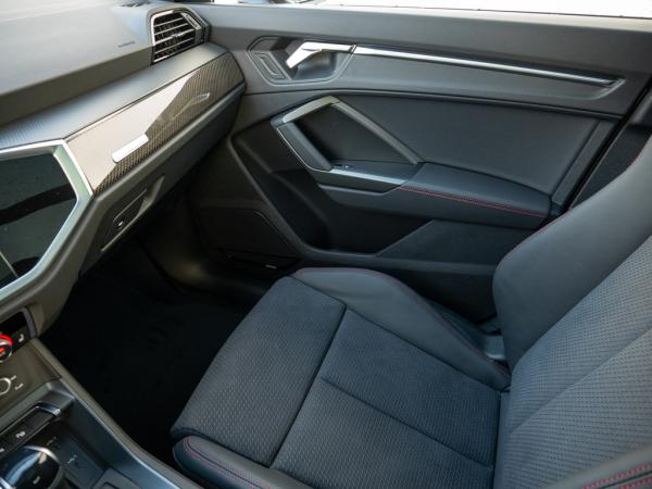 Audi Q3 S line 40 TFSI quattro