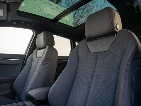 Audi Q3 S line 40 TFSI quattro