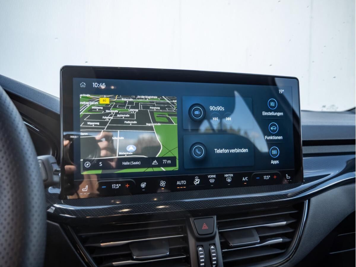 Ford Focus ST Line 1.0 inkl. Allwetterbereifung