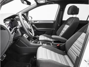 Volkswagen Touran 1.5 TSI DSG Highline 7-Sitzer Navi Kamera