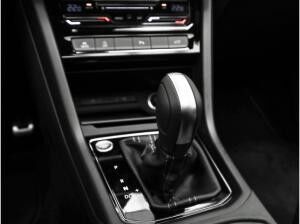 Volkswagen Touran 1.5 TSI DSG Highline 7-Sitzer Navi Kamera