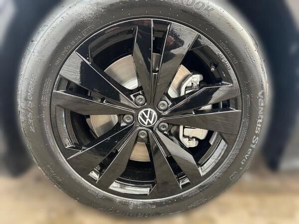 Volkswagen ID.7 Pro "Black Style"
