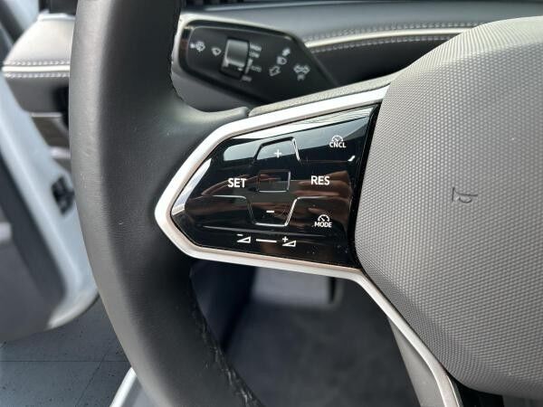 Volkswagen ID.7 HUD AD Navi Memory Sitze Soundsystem HarmanKardon