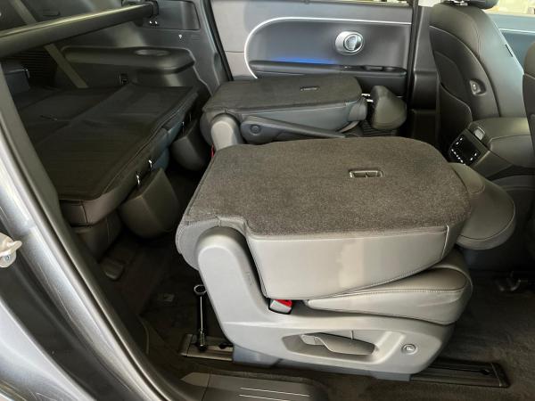 Hyundai IONIQ 9 Elektro 6-Sitzer W Uniq ACC+LED+Navi+SHZ