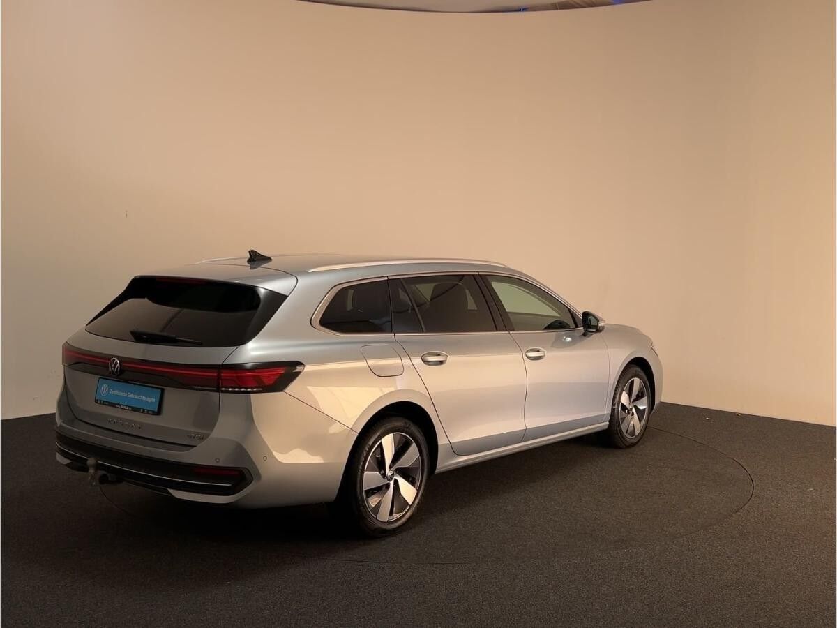 Volkswagen Passat Business Navi AHK PDC