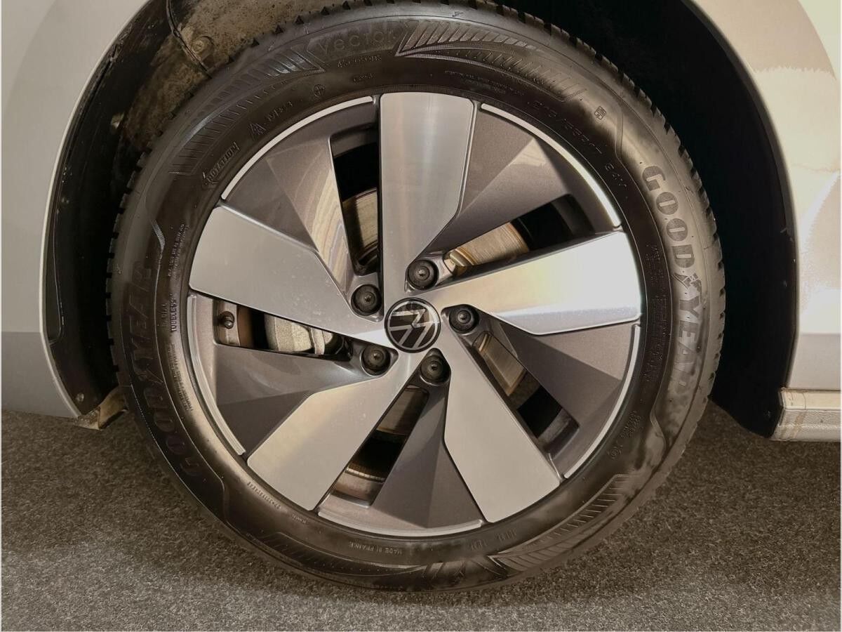 Volkswagen Passat Business Navi AHK PDC