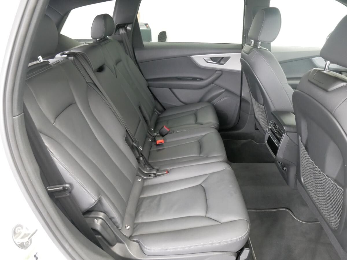 Audi Q7 45 TDI quattro S line MATRIX AHK HEAD-UP
