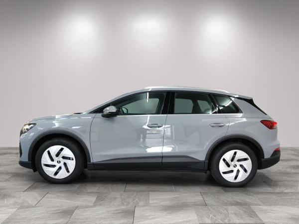 Audi Q4 e-tron 45 AHK/Nav+/Sportsitze/Sitzhzg/2.30Garantie