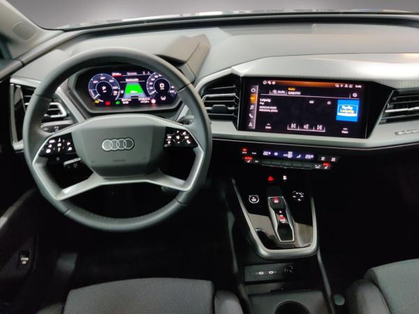 Audi Q4 e-tron 45 AHK/Nav+/Sportsitze/Sitzhzg/2.30Garantie