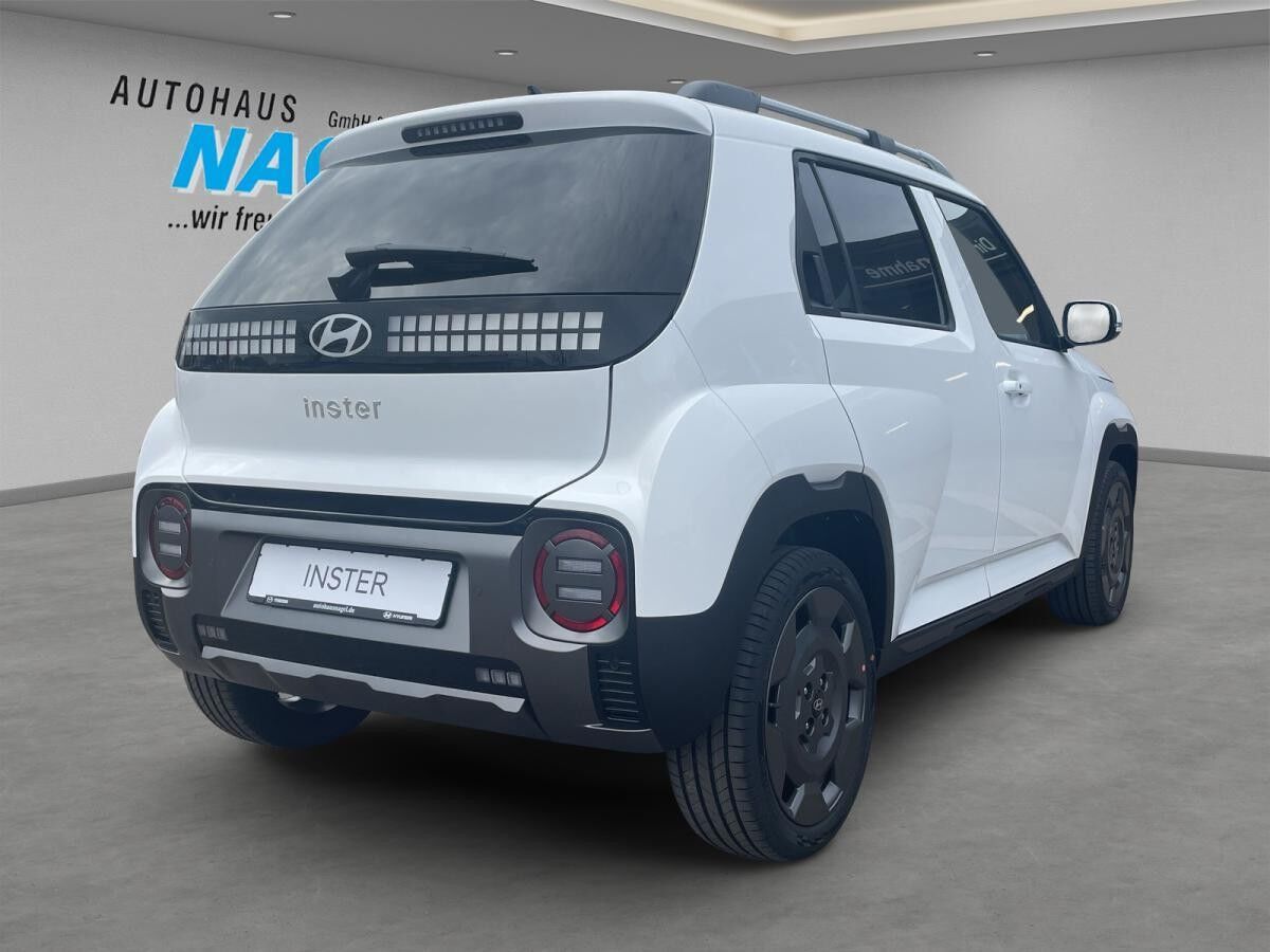 Hyundai INSTER Cross 49 kWh Effizienz-Paket