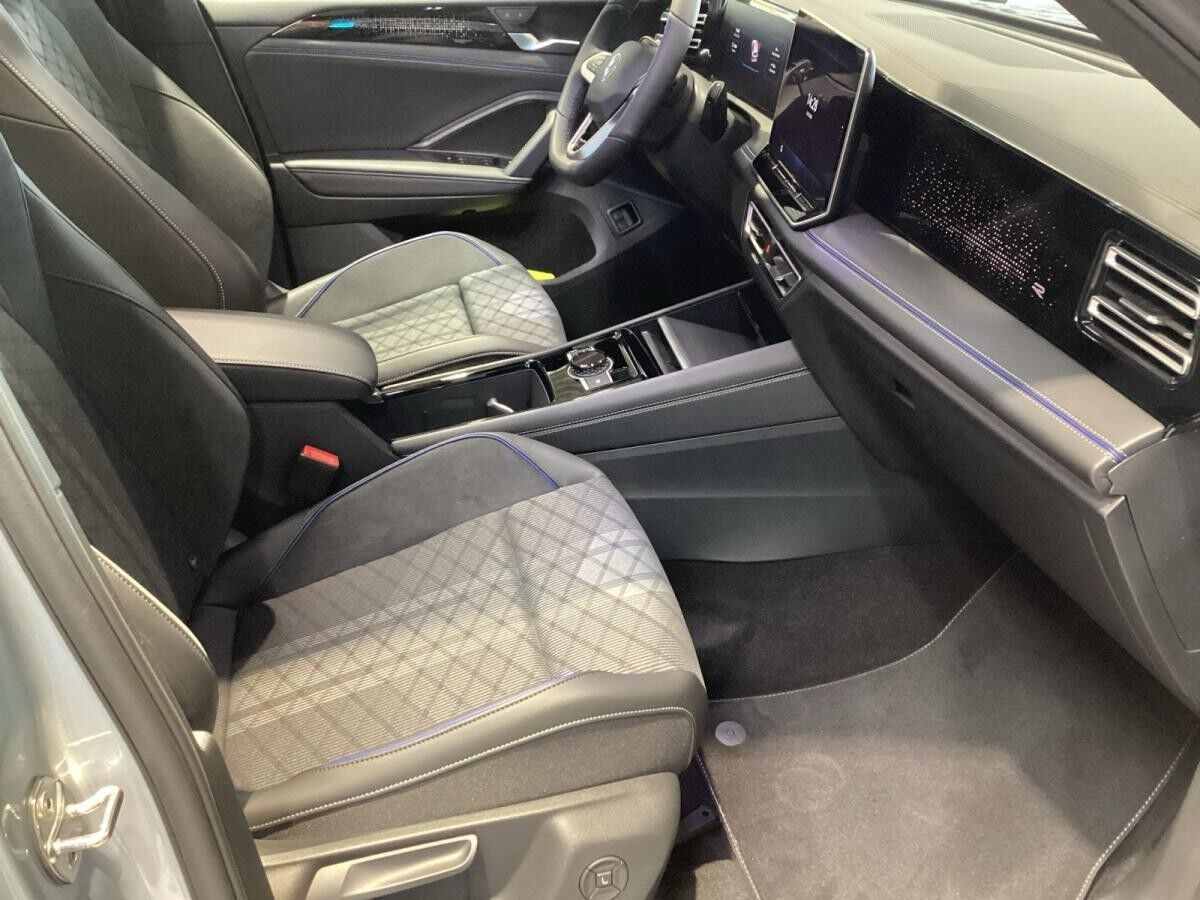 Volkswagen Tiguan R-Line 1,5 l eHybrid OPF 150 PS / 115 PS DSG "SOFORT VERFÜGBAR"