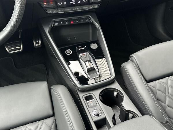 Audi A3 allstreet 35 TFSI S-tro.*Matrix*HuD*Assistenz*