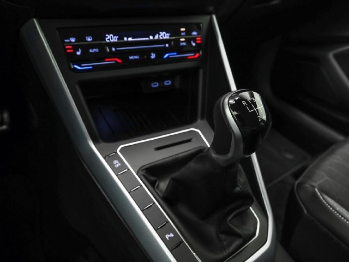 Volkswagen Taigo ENERGY 1.0 TSI Ganzjahresreifen