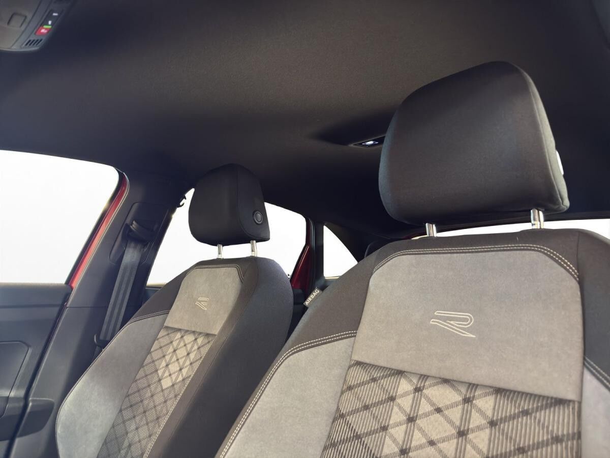 Volkswagen Taigo 1.0 TSI R-Line DSG Matrix LM 17" Navi RFK ACC