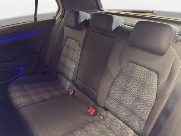 Volkswagen Golf VIII GTI LED LM 19" Navi PDC vo+hi ACC