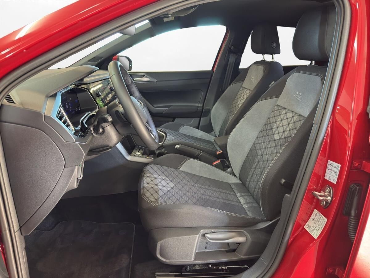 Volkswagen Taigo 1.0 TSI R-Line DSG Matrix LM 17" Navi RFK ACC