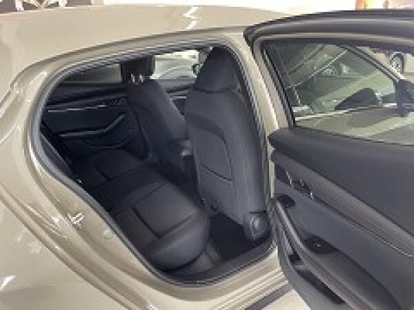 Mazda 3 2.5l 140PS AT Homura