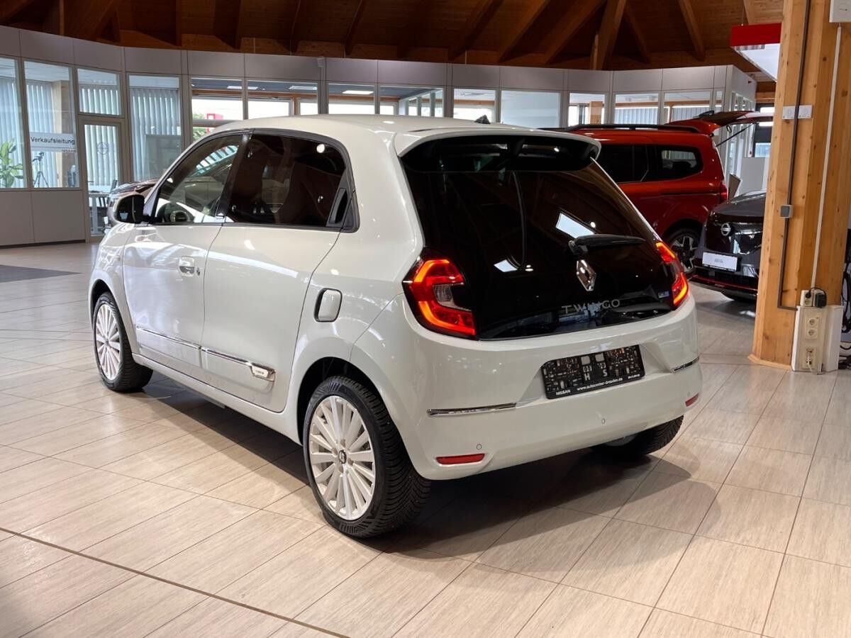 Renault Twingo Vibes Electric Navi+SHZ+Kam.+KlimaA+PDC