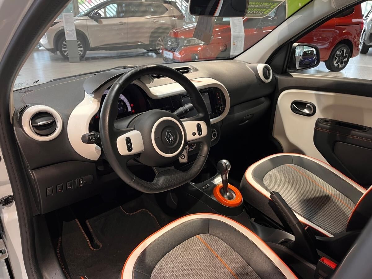 Renault Twingo Vibes Electric Navi+SHZ+Kam.+KlimaA+PDC