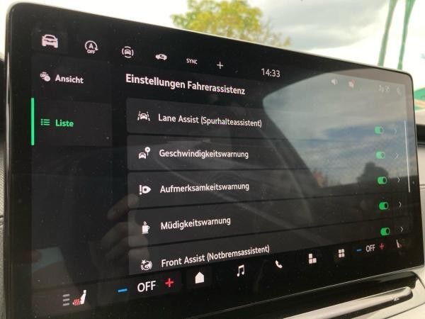 Skoda Octavia Combi SELECTION 2.0TDI DSG MATRIX.NAVI.ACC.SHZG.KAMERA