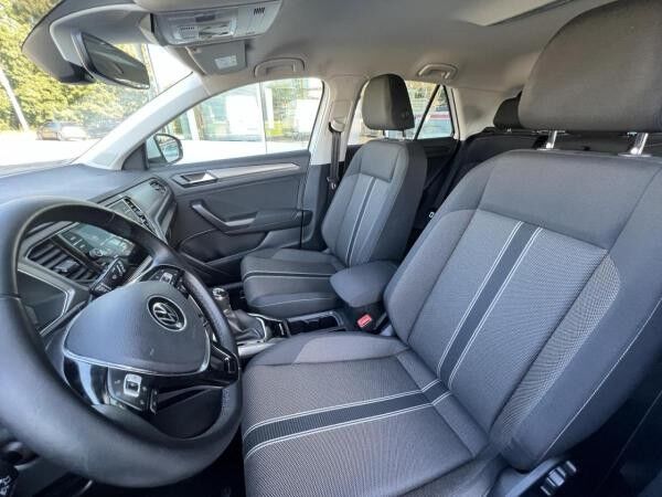 Volkswagen T-Roc 1.0 TSI ACC+PDC+RFK+KLIMA+SHZ+NAVI+MFL+LED