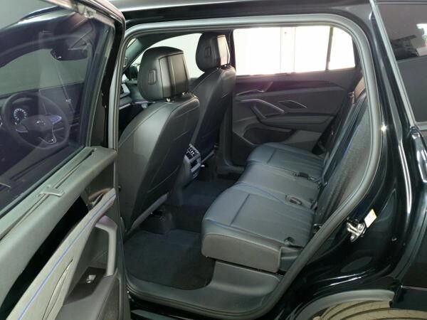 Volkswagen Tayron R-Line 2.0 l TDI SCR 4MOTION (193