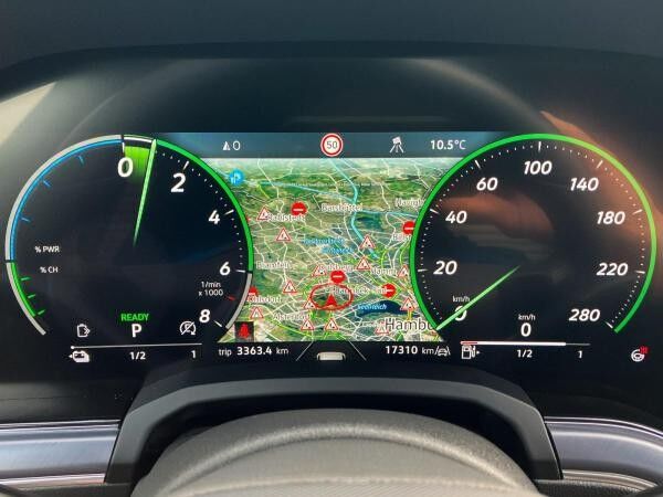 Volkswagen Touareg R 3.0 eHybrid 4M AHK/LM22"/PANO/HUD/ACC