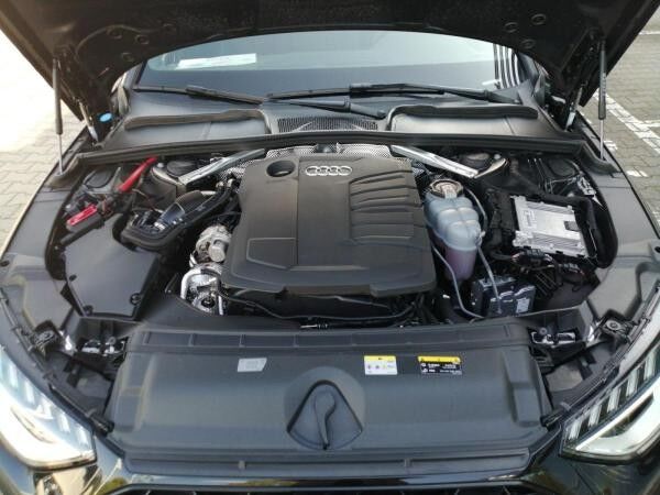 Audi A4 Avant S-Line 40 TDI S-tronic / Navi, LED, RFK