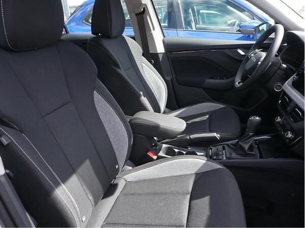 Skoda Kamiq Selection 1,0l TSI *SHZ LHZ RFK MATRIX*