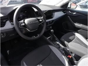 Skoda Kamiq Tour 1,0l TSI *SHZ LHZ RFK MATRIX*