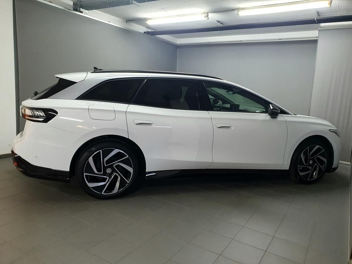 Volkswagen ID.7 Tourer "Pro S" 286 PS 86 kWh (Ulm)