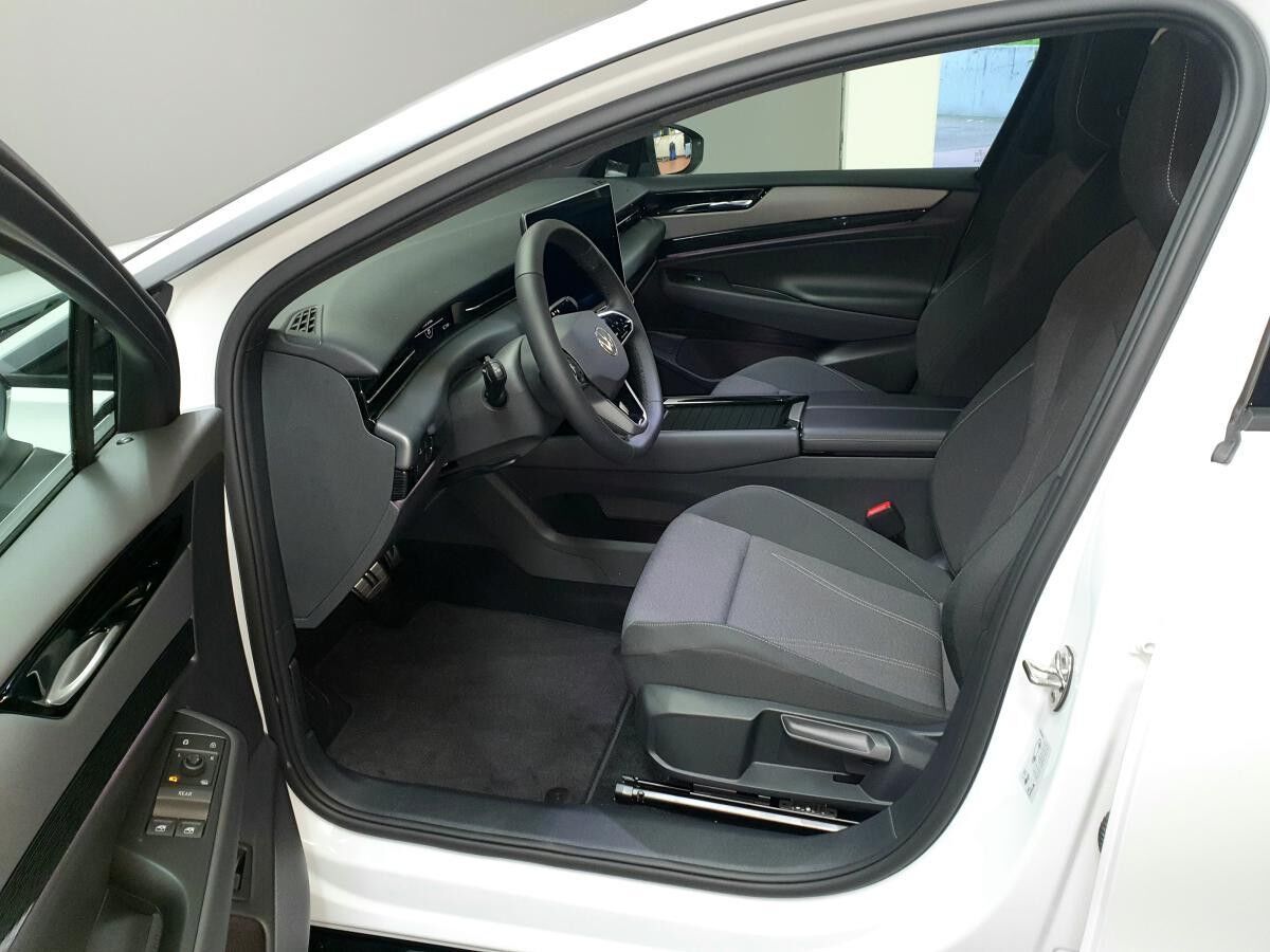 Volkswagen ID.7 Tourer "Pro S" 286 PS 86 kWh (Ulm)