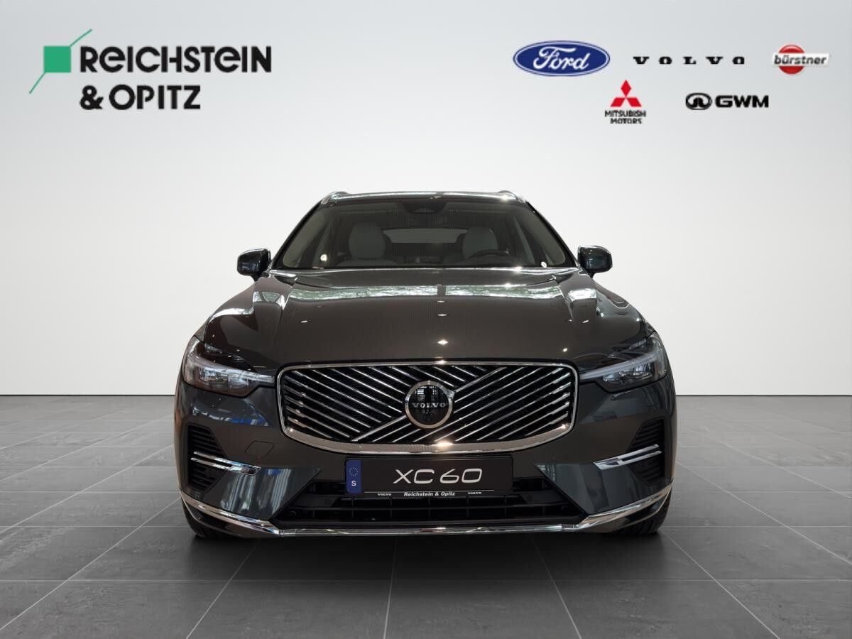 Volvo XC60 Ultra Bright 2026 T8 AWD 8-Gang