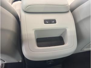 Volvo XC60 Ultra Bright 2026 T8 AWD 8-Gang