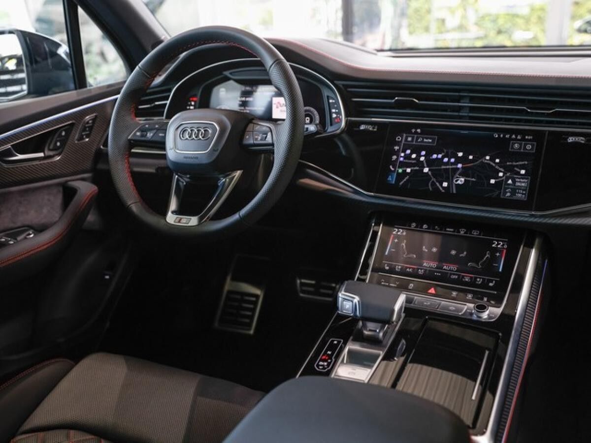 Audi Q7 SUV TDI Quattro 	 2 x S line Business ACC AHK HD-Matrix Pano