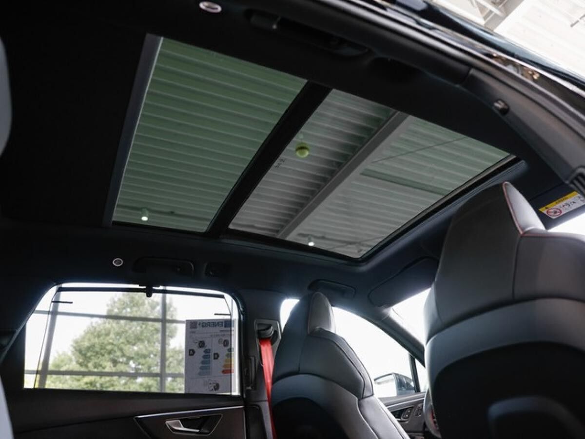 Audi Q7 SUV TDI Quattro 	 2 x S line Business ACC AHK HD-Matrix Pano