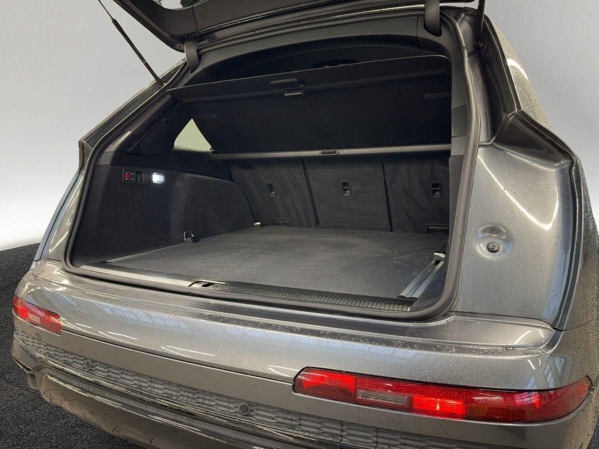 Audi Q7 S line 55 TFSIe quattro Pano Kamera Memory ACC