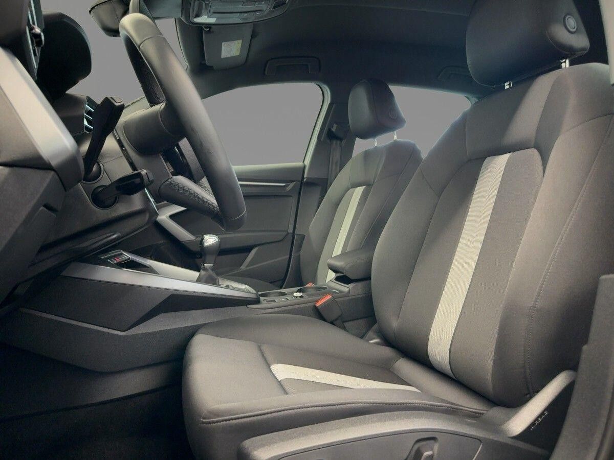 Audi A3 Sportback advanced 30 TDI AHK virtual Navi