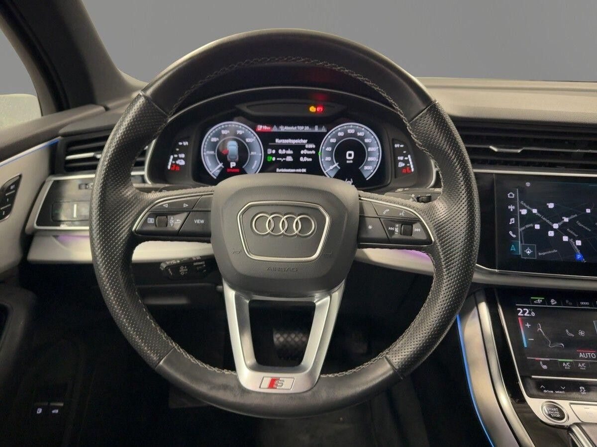 Audi Q7 S line 55 TFSIe quattro Pano Kamera Memory ACC
