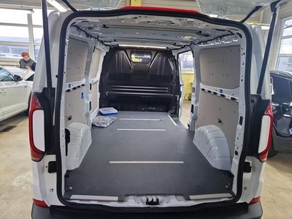 Volkswagen Transporter Kasten 2,0 l TDI 8-Gang Automatik