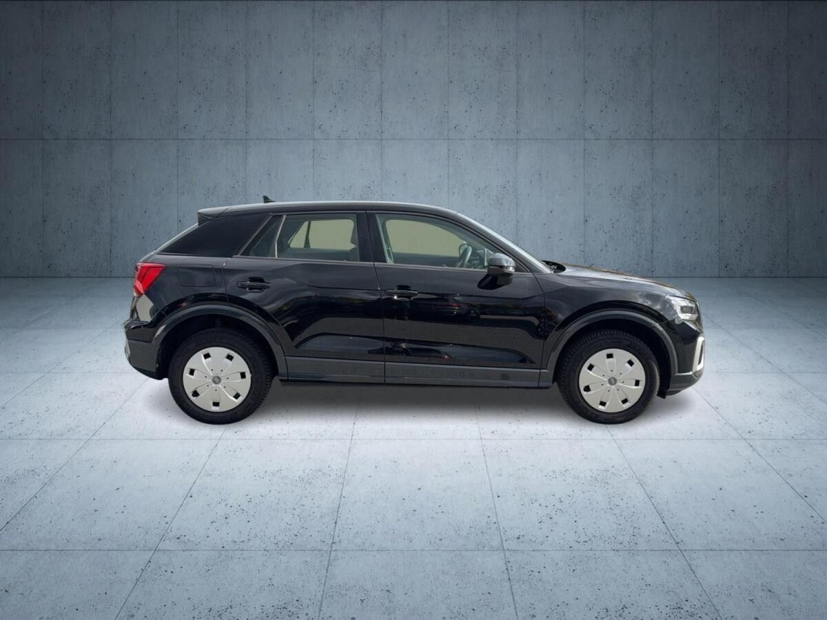 Audi Q2 advanced 35 TFSI S tr. Matrix AHk ACC elHeck