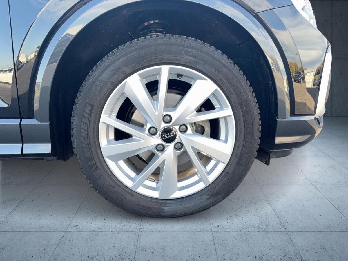 Audi Q2 advanced 35 TFSI S tr. Matrix ACC AHK Navi 17