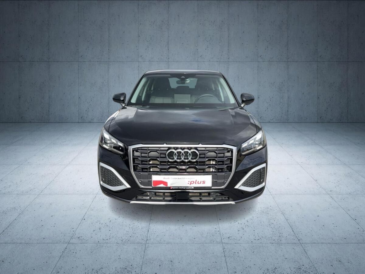 Audi Q2 advanced 35 TFSI S tr. Matrix AHk ACC elHeck