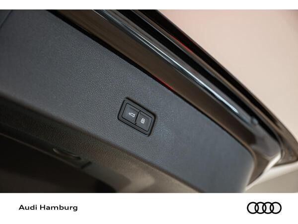 Audi RS Q8 SUV tiptronic ***