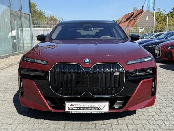 BMW i7 M70 xDrive //Massage B&W Autobahnassistent