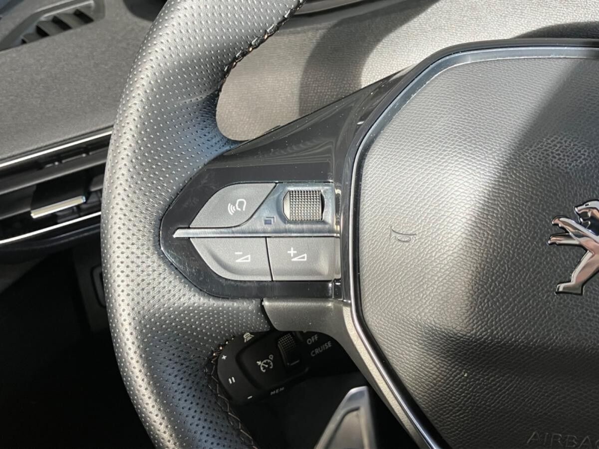 Peugeot 3008 1.2 Fin. ab 2,99% Parkpilot,Sitzheizung