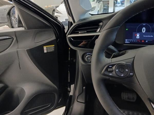 Opel Corsa F 1.2T Tempomat,Sitzheizung,Parkpilot