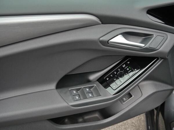 Audi A6 e-tron A6 Sportback e-tron S line AHK*Standklima*360°