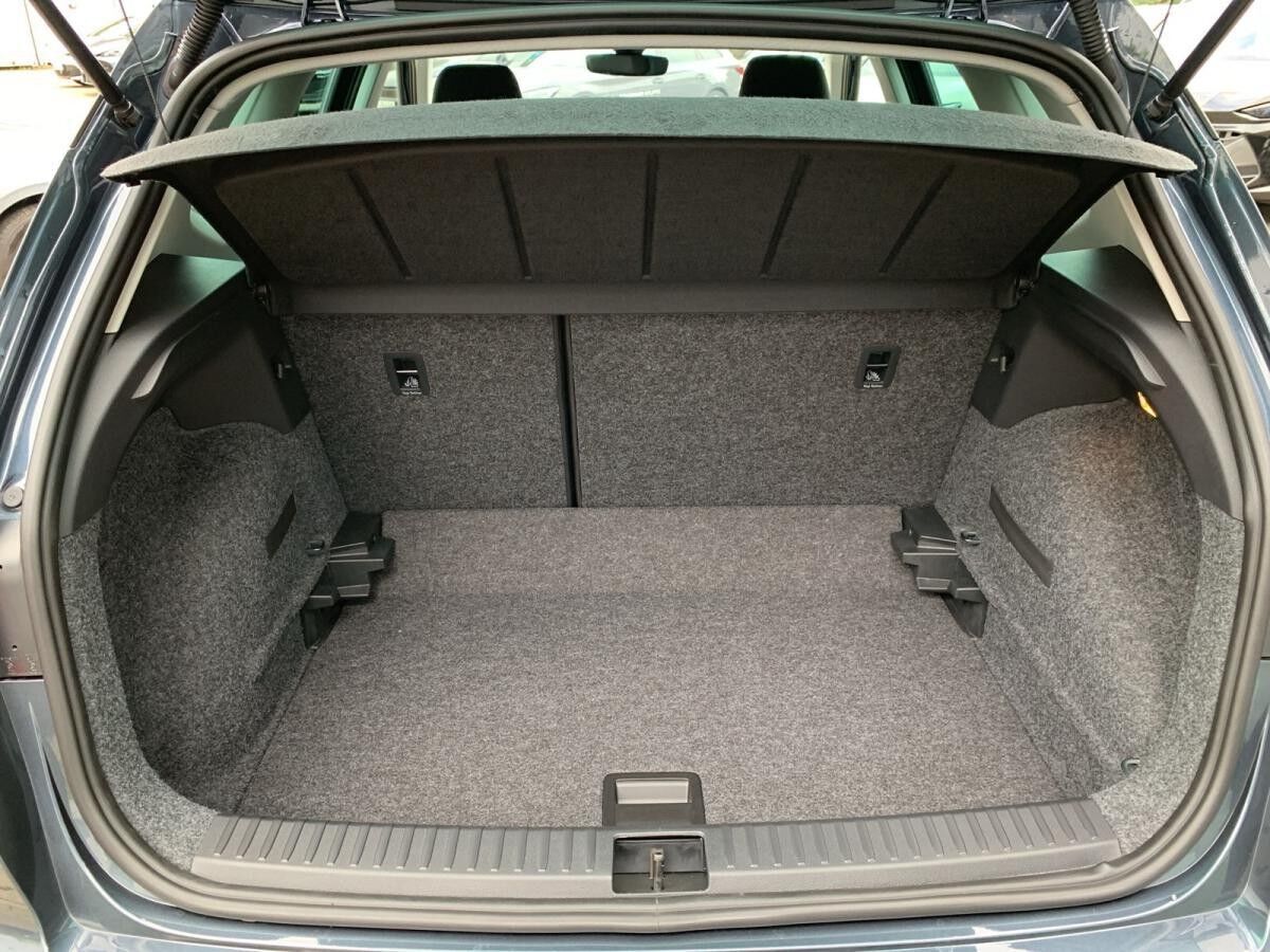 Seat Arona Road Edition 1.0 TSI 85 kW (116 PS) 7-Gang-DSG;Sofort verfügbar!!!;HERBSTDEAL!!!;Ganzjahresreifen;Vo